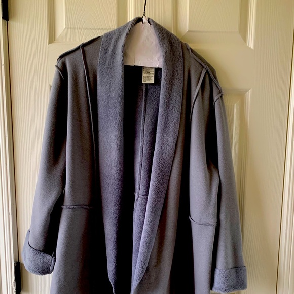 Jacket - Picture 1 of 3